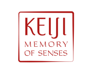Logo fürKeiji mit dem Text „MEMORY OF SENSES“ in fetter, roter Schrift innerhalb eines quadratischen Rahmens.